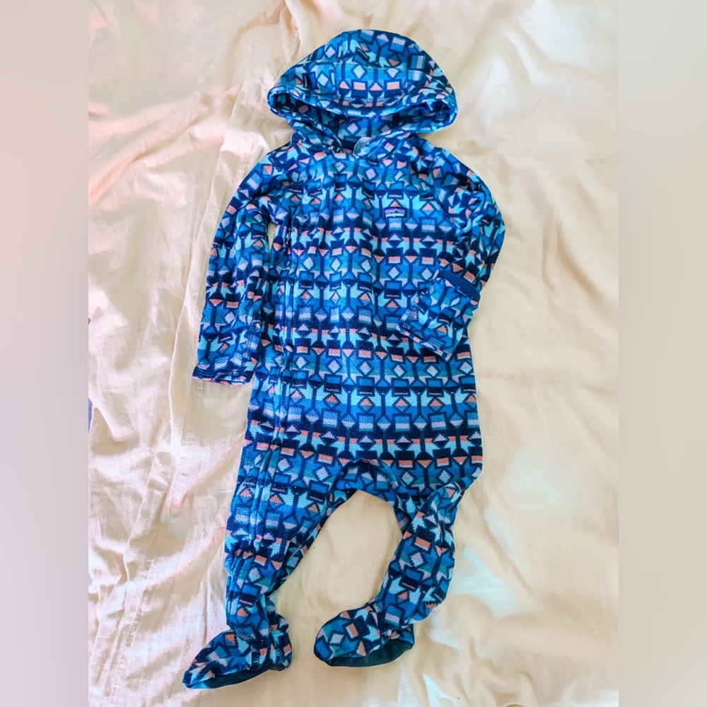 Patagonia Micro D® Fleece Bunting Size 6-12 months